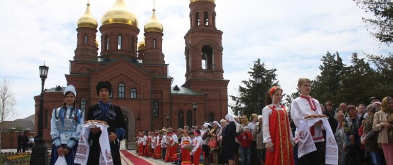 В Чечне открыли крупнейший в республике православный храм