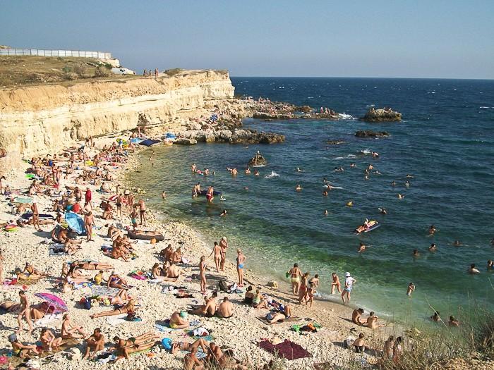 С 2018 года пляжи Севастополя сдадут в 10-летнюю аренду