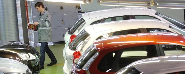 «АвтоВАЗ» снова повысил цены на автомобили LADA
