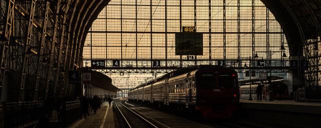 На вокзалах Москвы помолятся о путешествующих