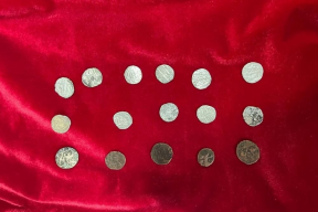 Специалисты передали музею в Назрани 16 монет Золотой Орды