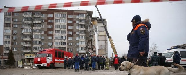 Спасатели прекратили работы на месте обрушения жилого дома в Ижевске