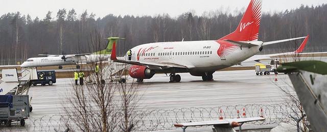 Самолет с хоккеистами тольяттинской «Лады» выкатился за пределы полосы
