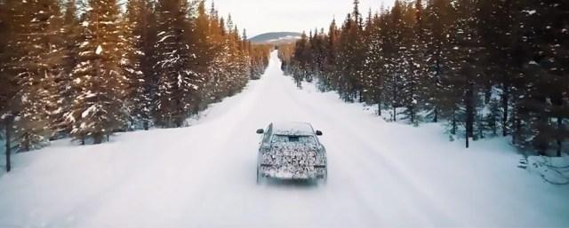 Кроссовер Lamborghini Urus протестировали на снегу