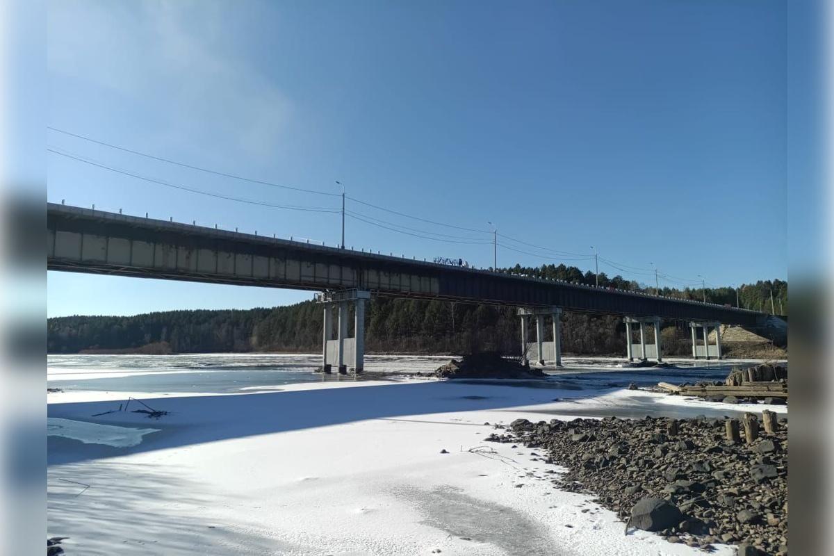 Игорь Кобзев: В Иркутской области завершается ремонт 276-метрового моста через реку Бирюсу