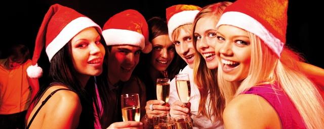 Ученые: В Новый год люди становятся счастливыми и рассеянными