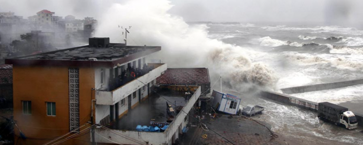 В Японии из-за тайфуна «Кроса» погиб один человек, еще 49 пострадали