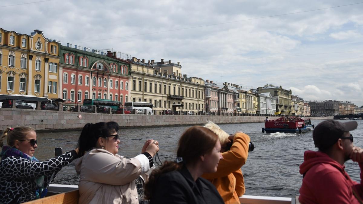 В Петербурге отменят курортный сбор для многодетных семей