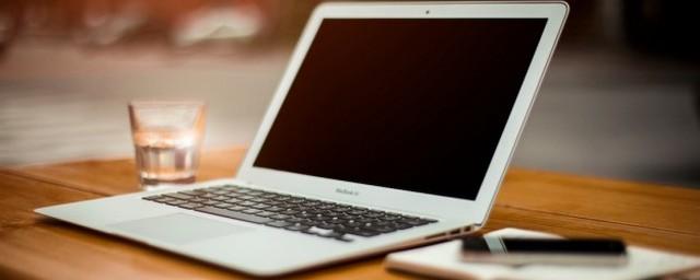 В Кинешме из квартиры 25-летней девушки похитили ноутбук