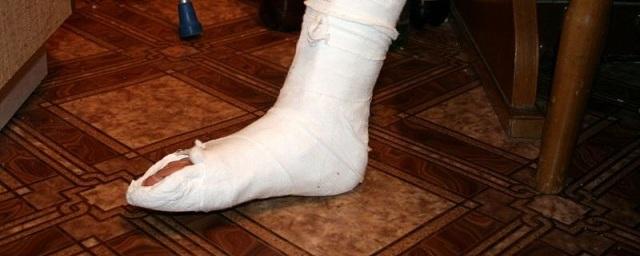 В Воронеже мужчина сломал ногу шумному соседу