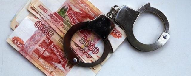 В Ульяновске экс-пристав присвоила деньги должника‍