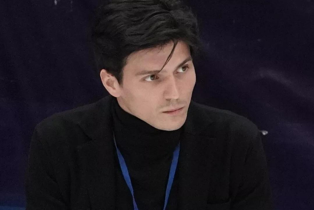 Из «Ангелов» в «демоны». Чем известен домагавшийся к юной фигуристке тренер Розанов