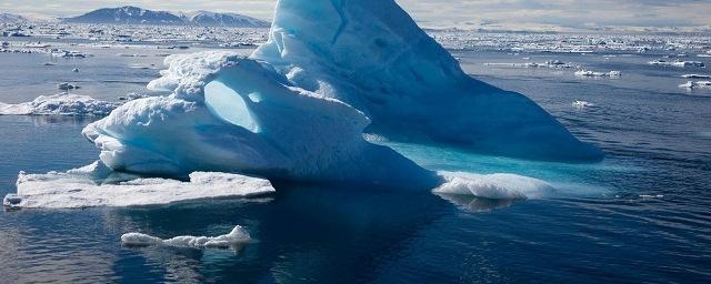 Британские ученые рассчитали время, когда в Арктике растает весь лед