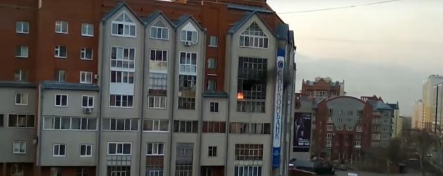 В Томске баннер помог спасти выпрыгнувшего из окна 7-го этажа ребенка