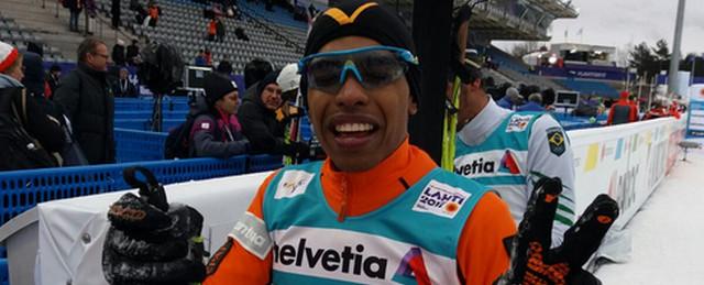 Венесуэльский спортсмен впервые стал на лыжи во время ЧМ в Финляндии