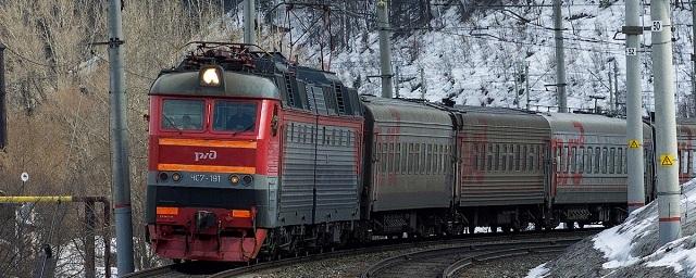 В Югре из-за сообщения о бомбе эвакуировали пассажиров поезда