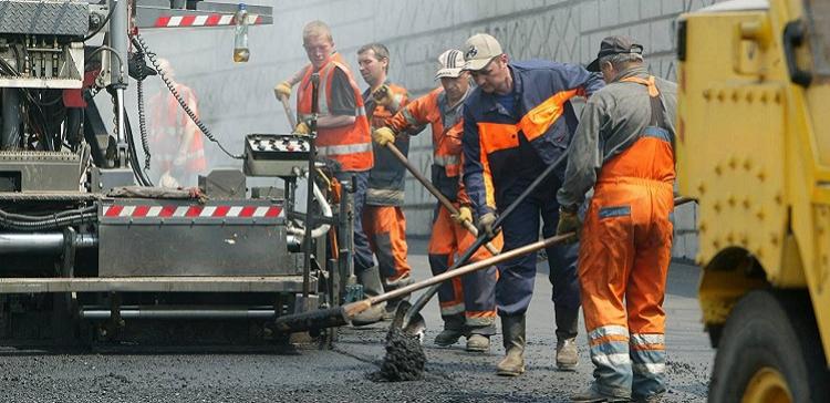 В ремонт дорог в Ленобласти в 2015 году вложили 7,9 млрд рублей
