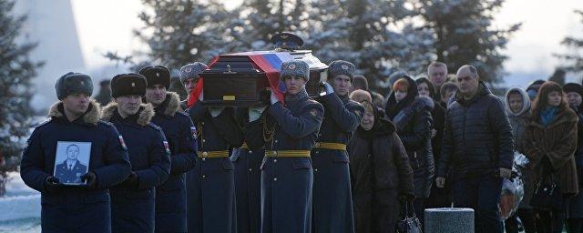 В Брянской области похоронили погибших в катастрофе Ту-154 артистов