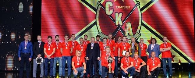 В Хабаровске наградили команду «СКА-Нефтяник» за победу в чемпионате РФ