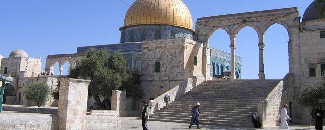 СМИ: Власти Израиля демонтируют металлодетекторы у Храмовой горы