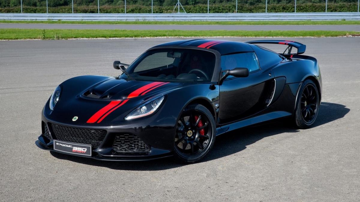 Lotus готовит последнюю спортивную модель с бензиновым мотором