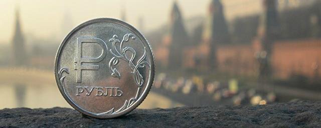 ВЦИОМ: Россияне предпочитают хранить сбережения в рублях