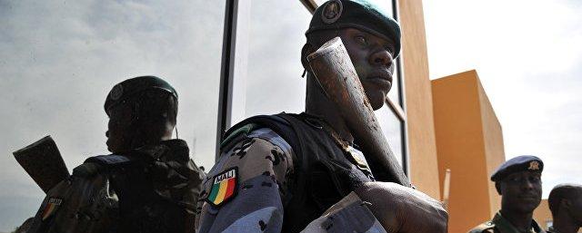 Число жертв взрыва заминированного авто в Мали возросло до 42 человек
