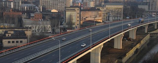 Ворошиловский мост введут в эксплуатацию в сентябре