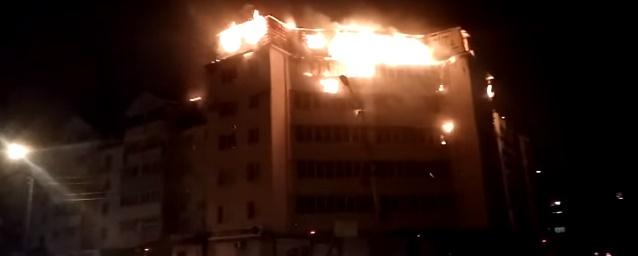 В Артеме в результате пожара в жилом доме сгорели восемь квартир