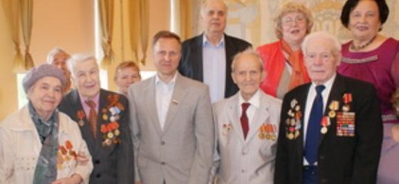 Андрей Тарасов провел встречу с нижегородскими ветеранами