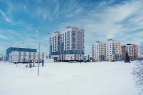 ЛУКОЙЛ построил дом для своих сотрудников и больницу для жителей Усинска