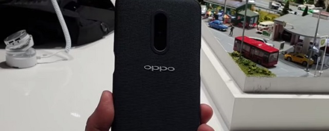 Oppo показала первый смартфон с технологией 5G