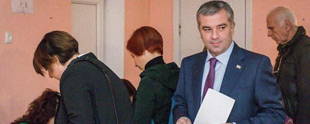 Давид Бакрадзе признал поражение на выборах президента Грузии