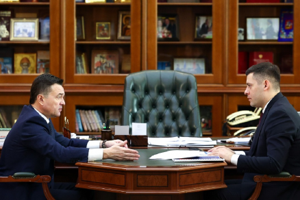 Губернатор Андрей Воробьев обсудил с главой Подольска Григорием Артамоновым обновление инфраструктуры