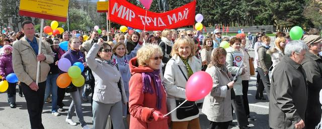 В Хабаровске Первомай отметят шествием, митингом и концертами