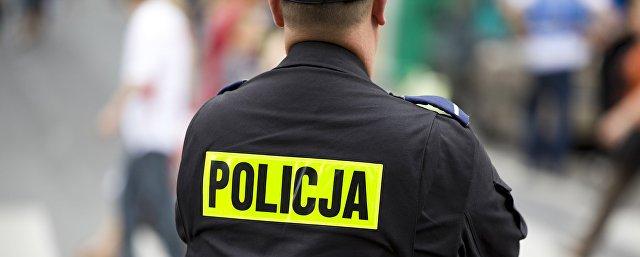 В Польше неизвестный с ножом напал на посетителей ТЦ