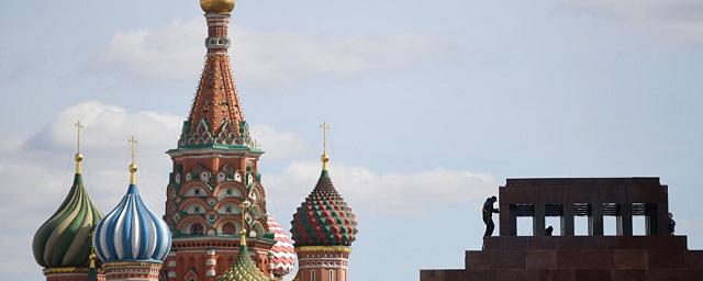 Москву в 2017 году посетили 138 тысяч туристов из Франции