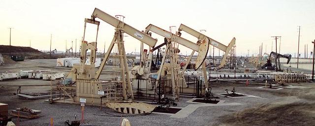 Стоимость нефти приближается к 80 долларам за баррель