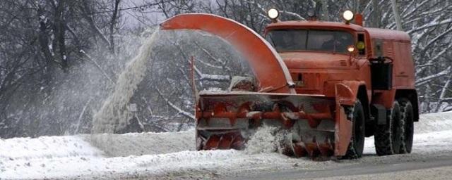 В Подмосковье на уборку дорог от снега вышли 750 спецмашин