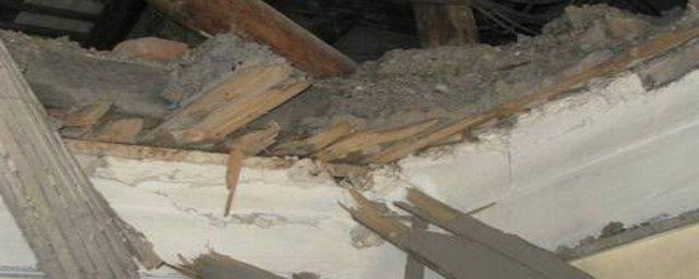В Иванове в результате обрушения потолка в доме пострадал человек