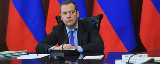 Медведев утвердил стратегию противодействия ВИЧ до 2020 года