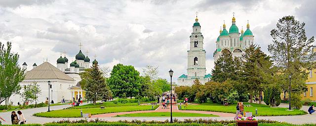 В Астрахани жителей приглашают на бесплатные экскурсии по храмам