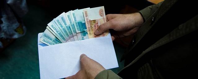 В Тольятти сотрудницу полиции осудили за получение взятки