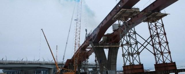 В Петербурге свели Яхтенный мост к «Зенит-Арене»