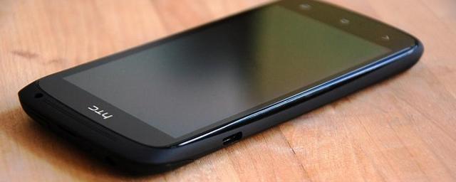 Смартфон HTC U11 поступил на российский рынок