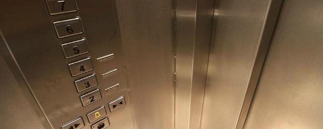 В Калининграде заменят 110 лифтов до конца 2018 года