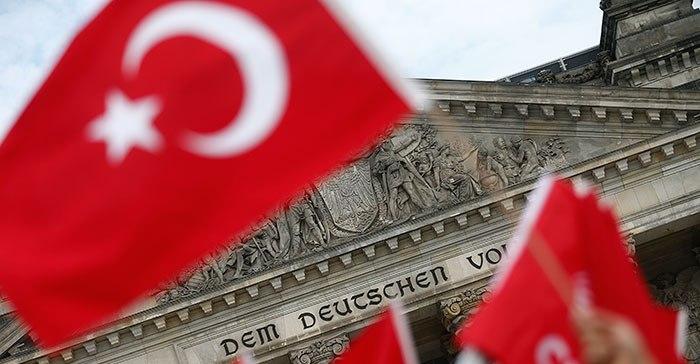 Турция отозвала посла из Германии для консультаций