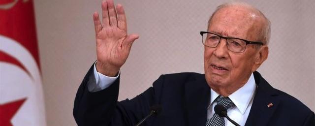 Диктатура геронтократов: 92-летний президент Туниса не в состоянии удержать страну на плаву