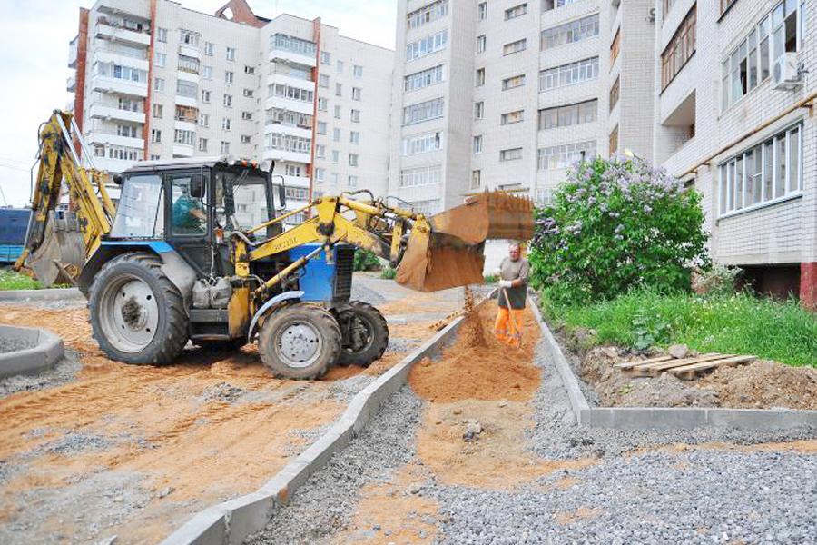 В Ульяновске на пять лет продлили программу ремонта дворов