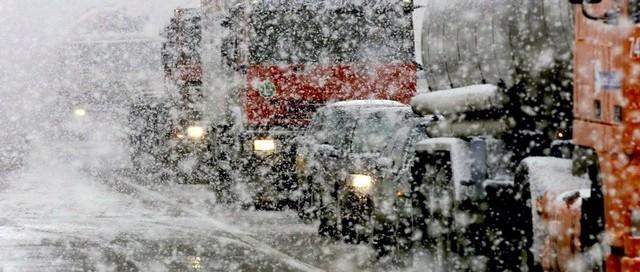 В Оренбуржье возникла 25-километровая пробка из-за ДТП